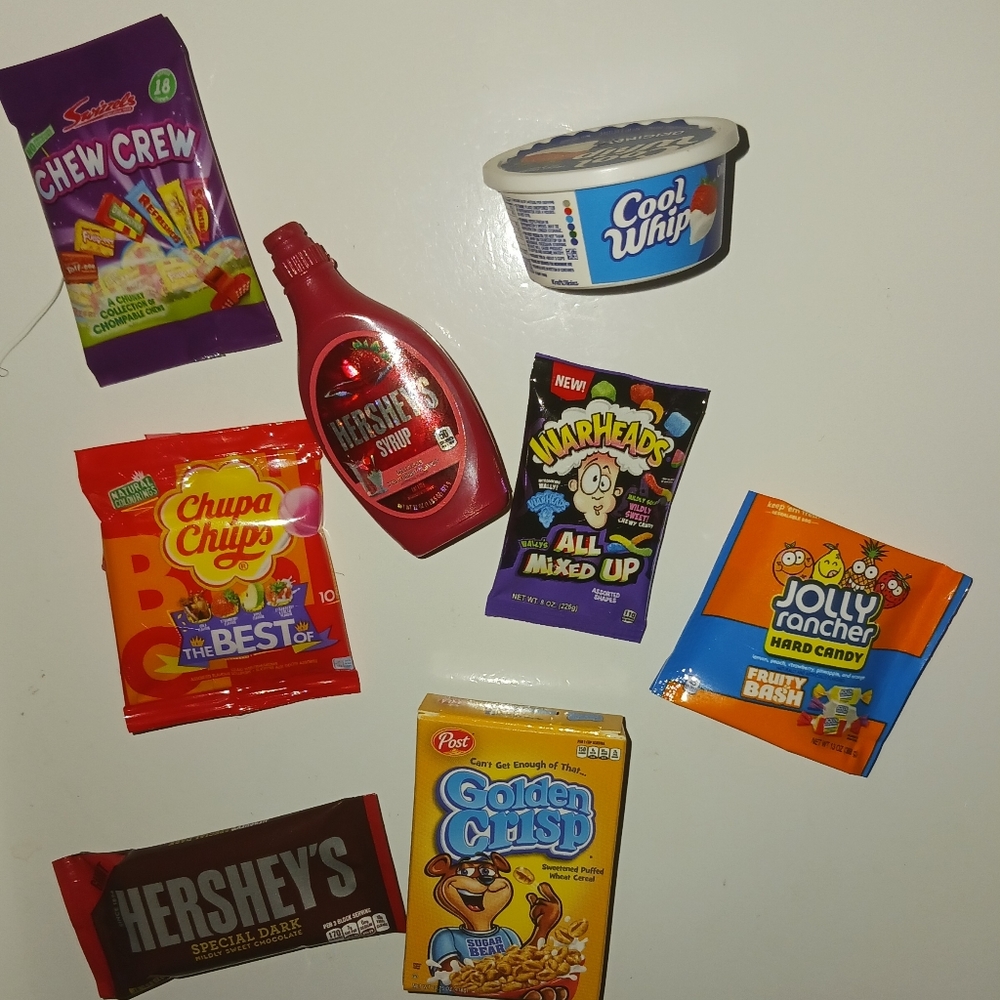 ONE, (RANDOMLY SELECTED) HAND-MADE, MINI-BRAND, REFRIGERATOR, MAGNET - Picture 7 of 10